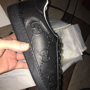 Gucci ace sneakers embroidered black size 9 US